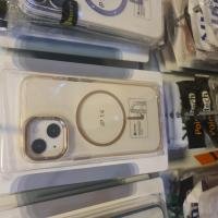 Iphone 14 beyaz gold kenarli kılıf