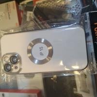 Iphone 15 beyaz kılıf 