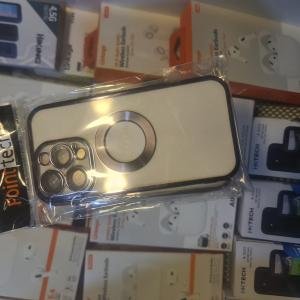 Iphone 14 pro siyah kılıf 