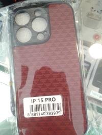 iPhone 15 pro kirmizi